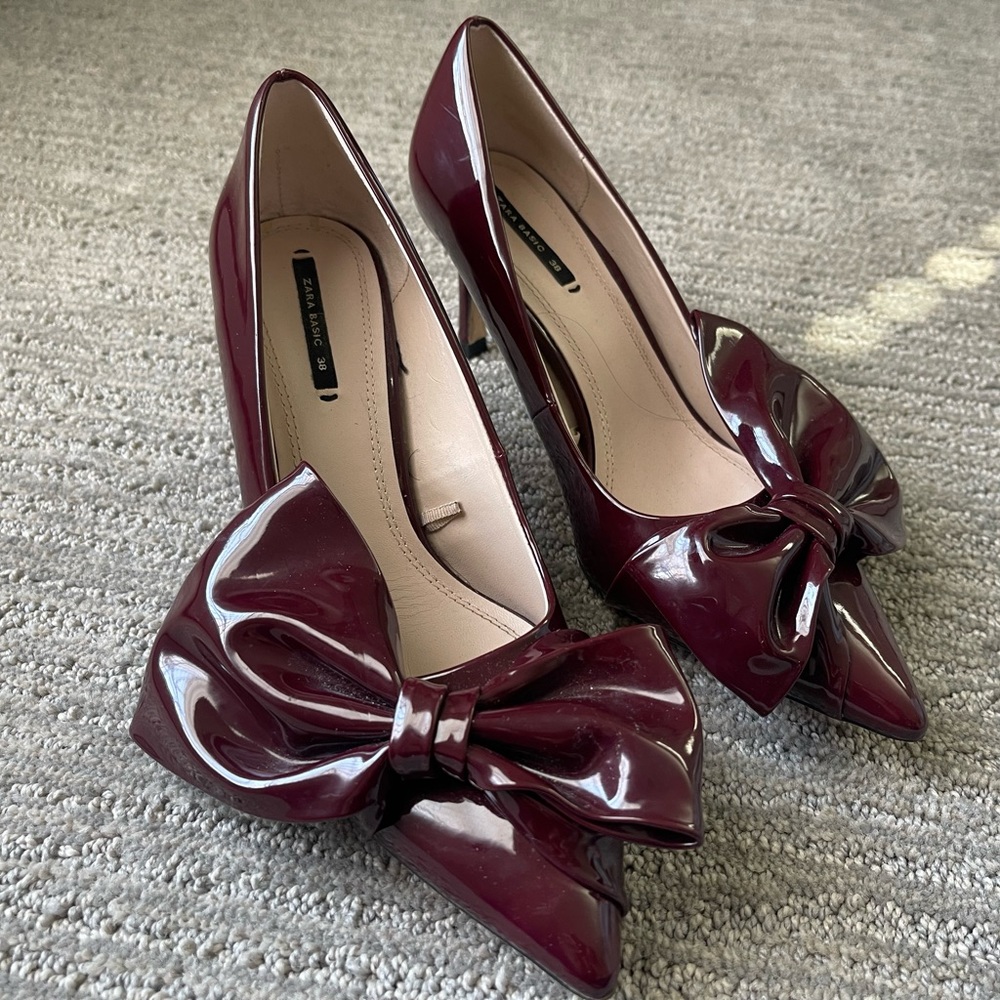Zara Parent Leather Bow Heel - Burgundy